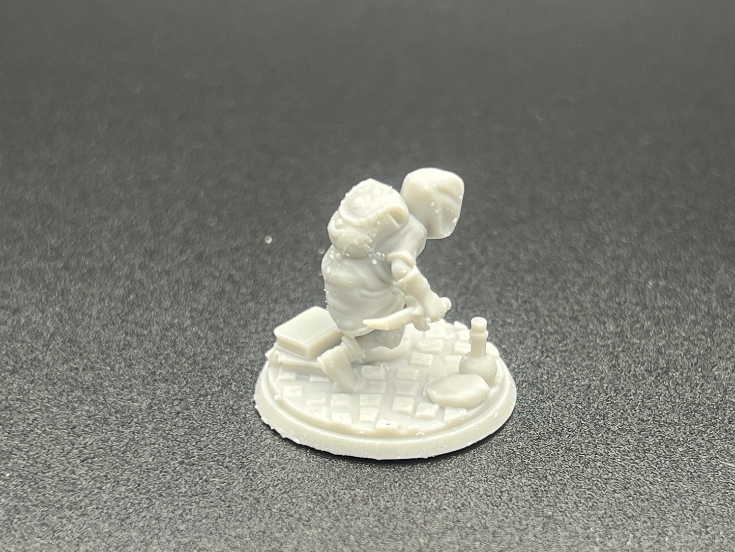 Human Male Rogue Character Figure Fantasy Tabletop Game Dungeons and Dragons 3D Resin Printed