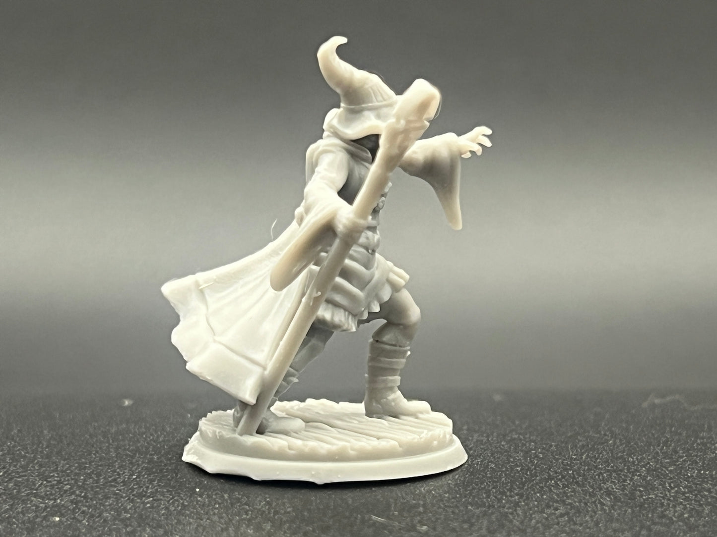 Human Male Mage Character Figure Fantasy Tabletop Game Dungeons and Dragons 3D Resin Printed