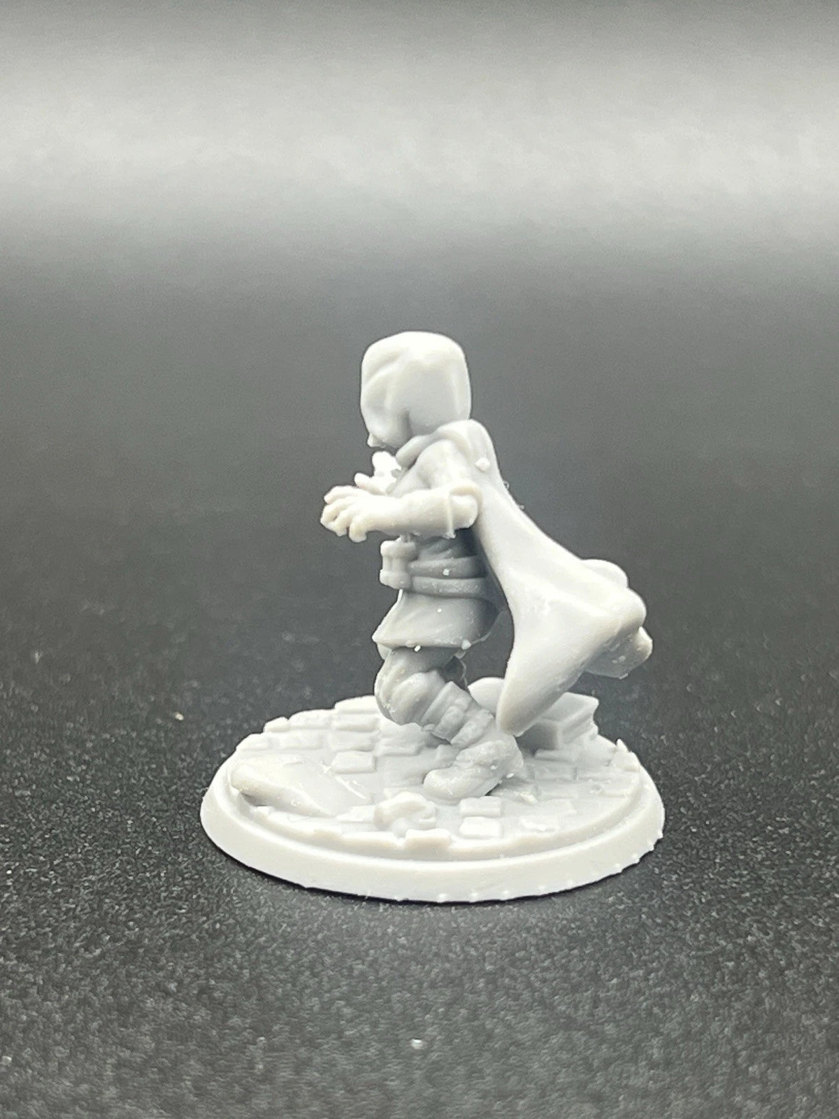 Halfling Female Rogue Alt Character Figure Fantasy Tabletop Game Dungeons and Dragons 3D Resin Printed Unpainted